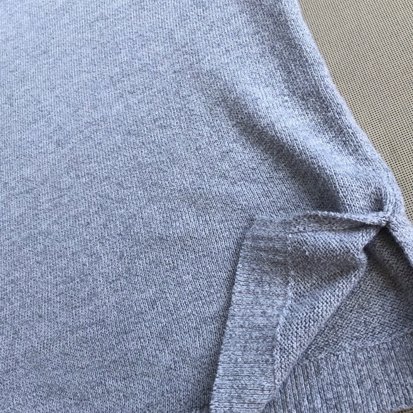 Heather Gray Knit Sweatet - Picture 3 of 3